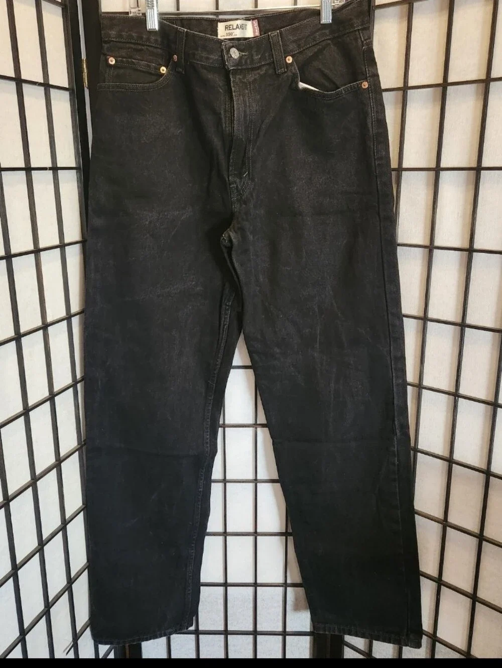 Levi's black jeans relaxed fit size 36x34
